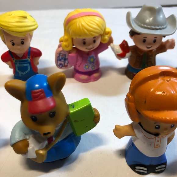 Lot of 11 Fisher-Price Little People 2012-2018 Mattel Farmer, Fireman with cat - Picture 3 of 13